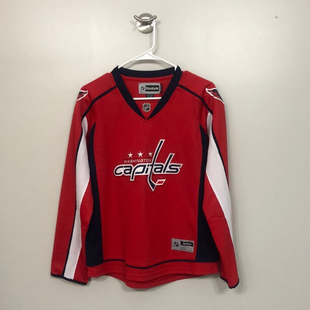 Washington Capitals women’s Reebok jersey